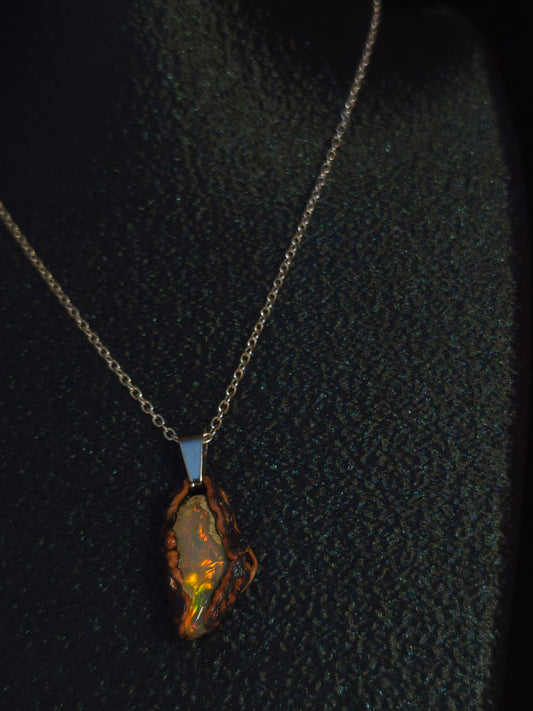 Bright Earth Opal Pendant — OPJ-020