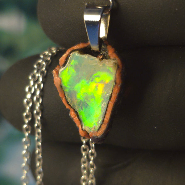 Opal Necklace — Full-Spectrum Colour