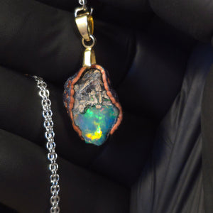 Opal Necklace — Full-Spectrum Play
