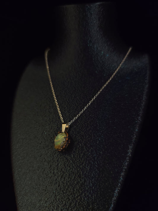 Vedhæng med Soft Water Opal — OPJ-016