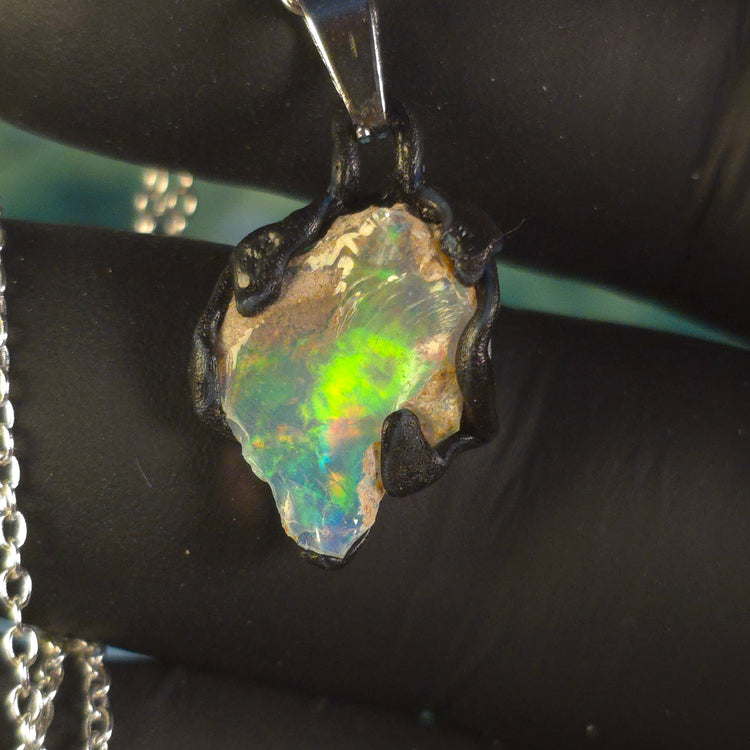 Opal Necklace — Full-Spectrum Colour Play