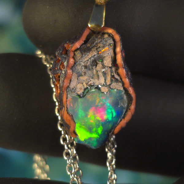 Opal Necklace — Full-Spectrum Play