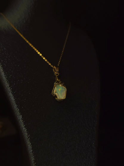Ember Fire Opal Pendant — OPJ-001